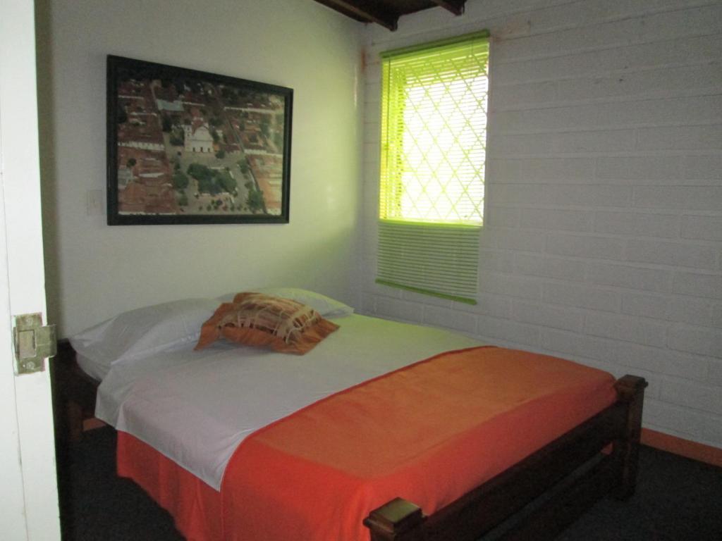 מדיין Spring City Hostel מראה חיצוני תמונה